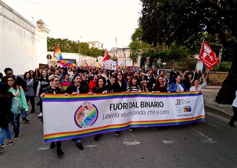 incontri gay taranto|Taranto 